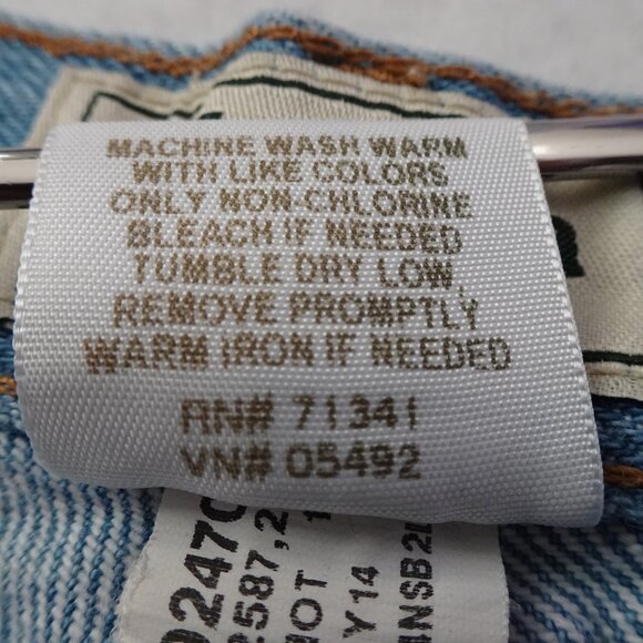 LL Bean Denim Jeans Men's Size 38x32 Blue Cotton Classic Fit - Picture 9 of 9